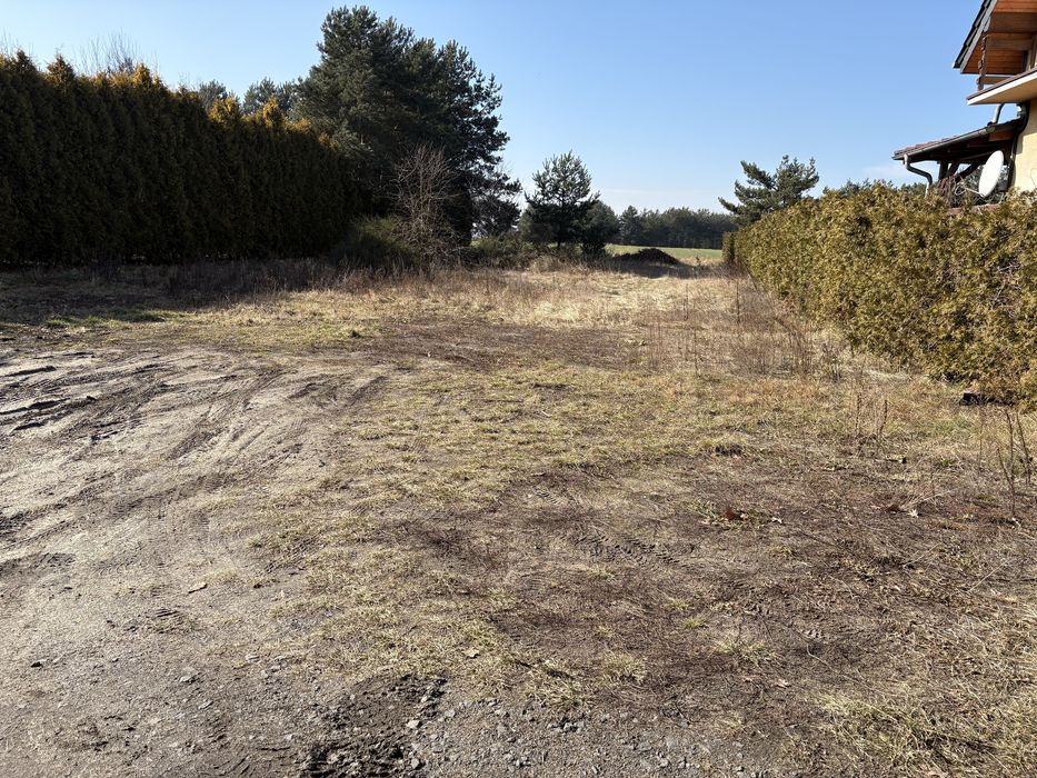 Działka na sprzedaż