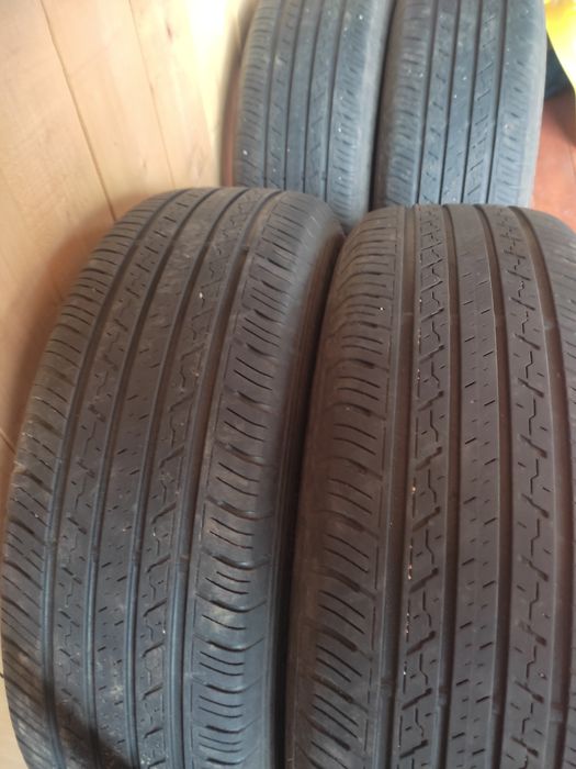 Шини Dunlop 225/65 17