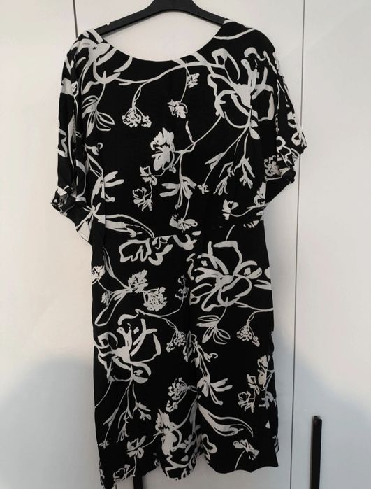 Sukienka elegancka do pracy na co dzień r. 44