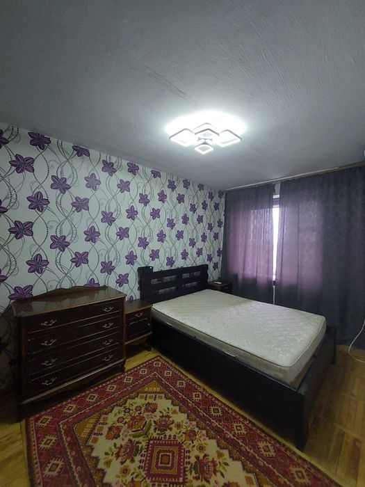 ПРОДАЖ! Двокімнатна квартира Киівський майдан