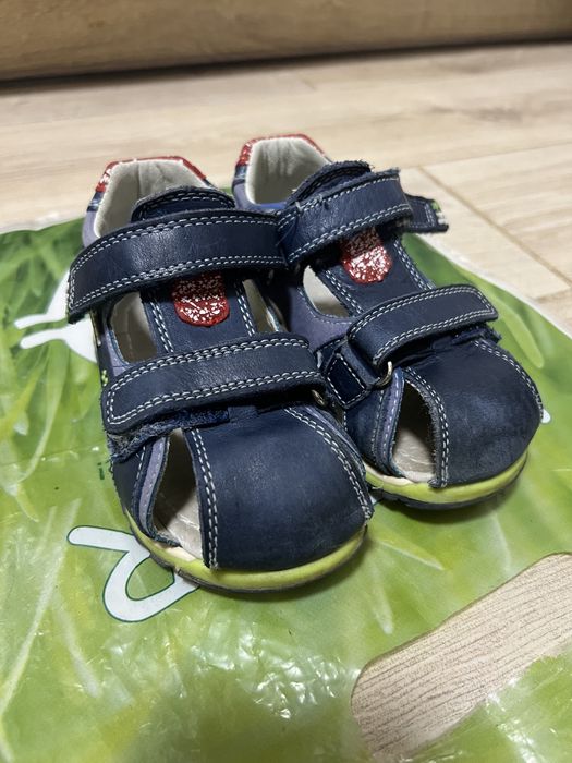 Босоніжки на хлопчика Clibee 23 розмір шкіряні