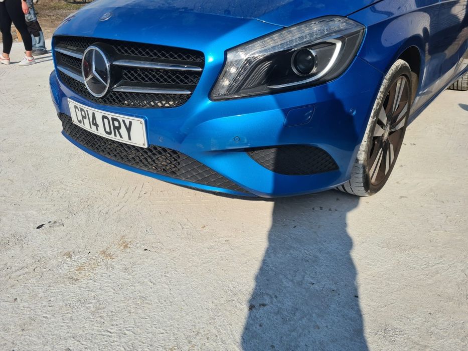 Kompletny przód Mercedes W176 AMG lakier 162