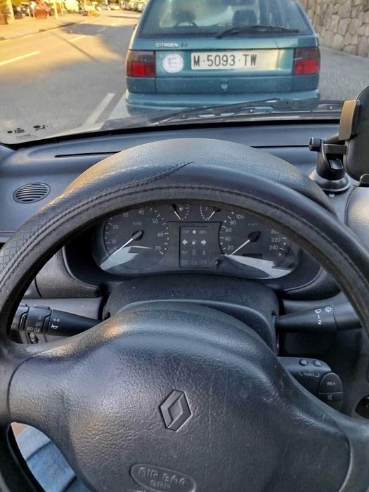 Renault Clio 1.2