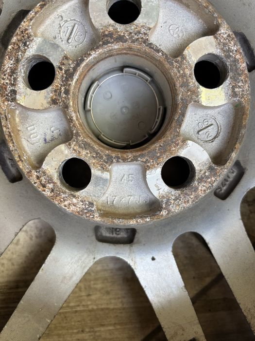 Felgi 17 5x100 ET45 7.0' Scion Tc Toyota