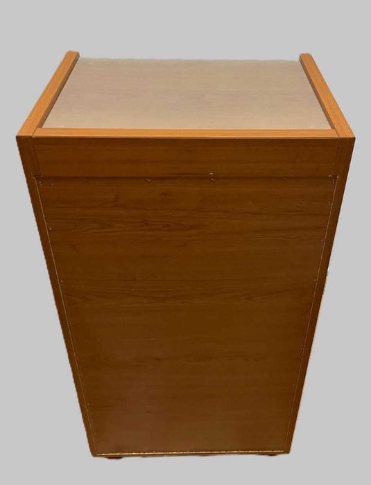 Camiseiro pinho mel como novo