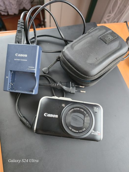 Фотоапарат  Canon PowerShot SX 230hs