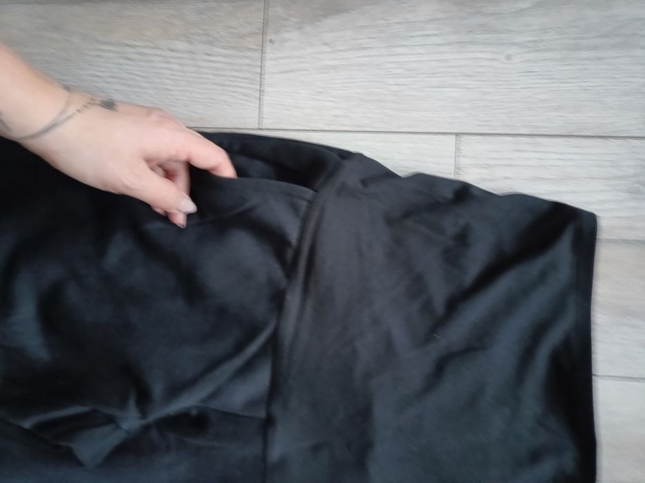 Nowe spodnie dresowe ciążowe