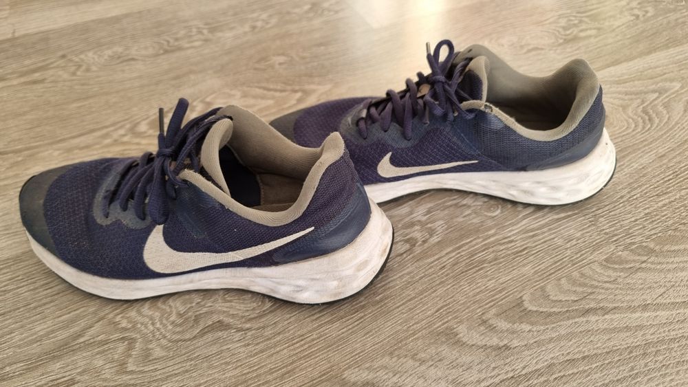 Buty sportowe  nike  roz 40