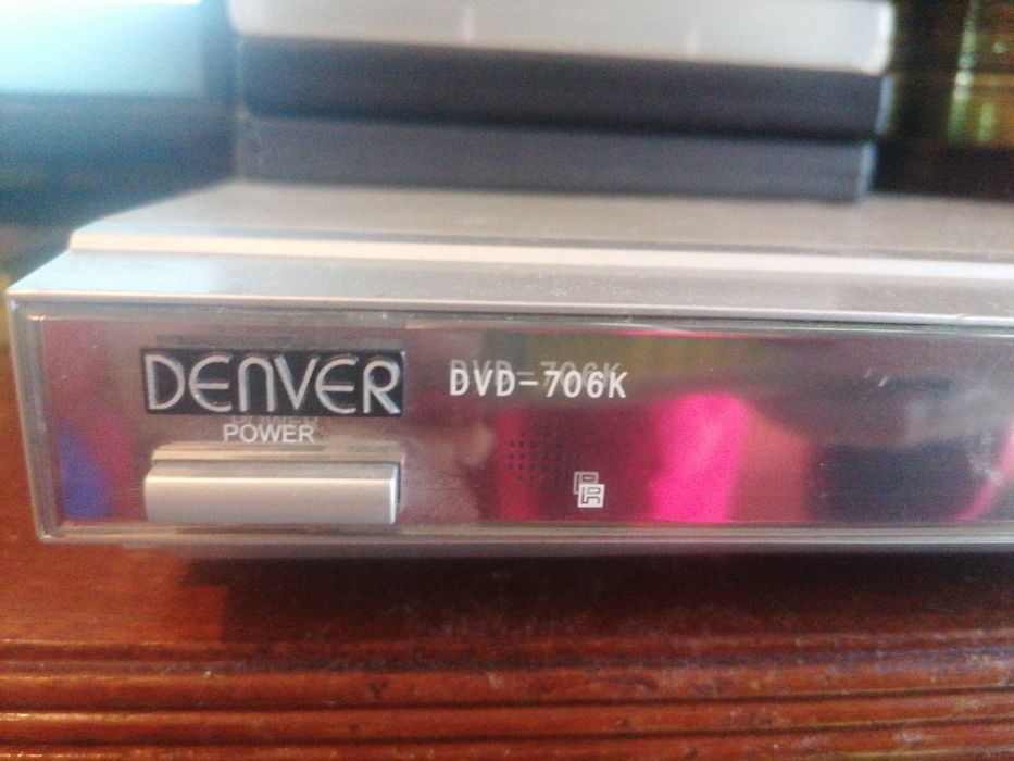 DVD leitor de CDS e DVD