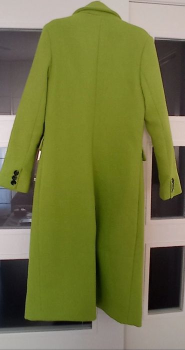 Casaco verde stradivarius