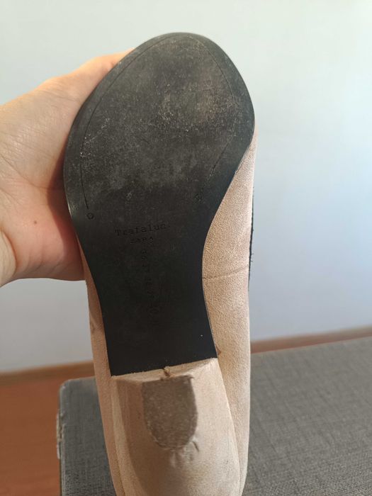 Sapato clássico bege