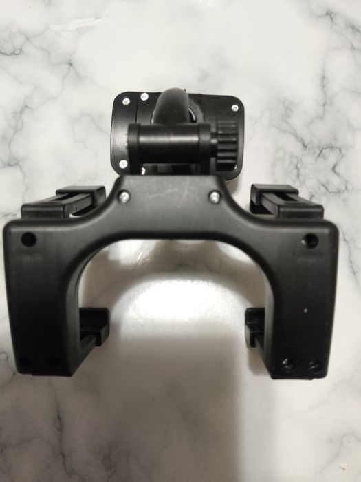 Держатель в автомобиль для телефона на зеркало заднего вида