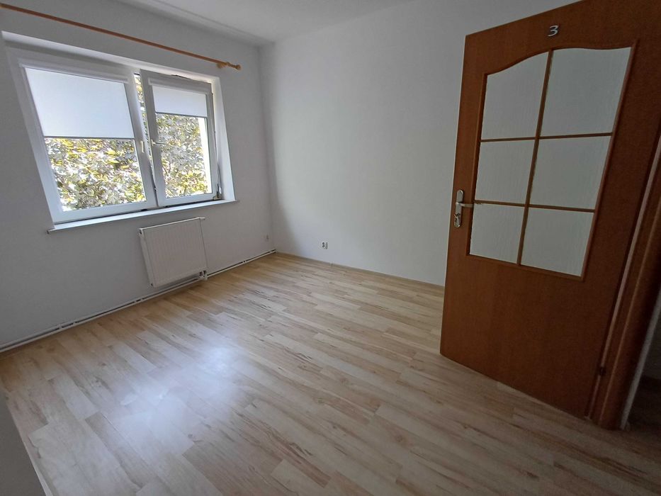 Lokal biurowy w centrum Pruszkowa,media w cenie