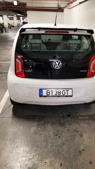 Volkswagen Up! High UP 1.0 Bluemotion