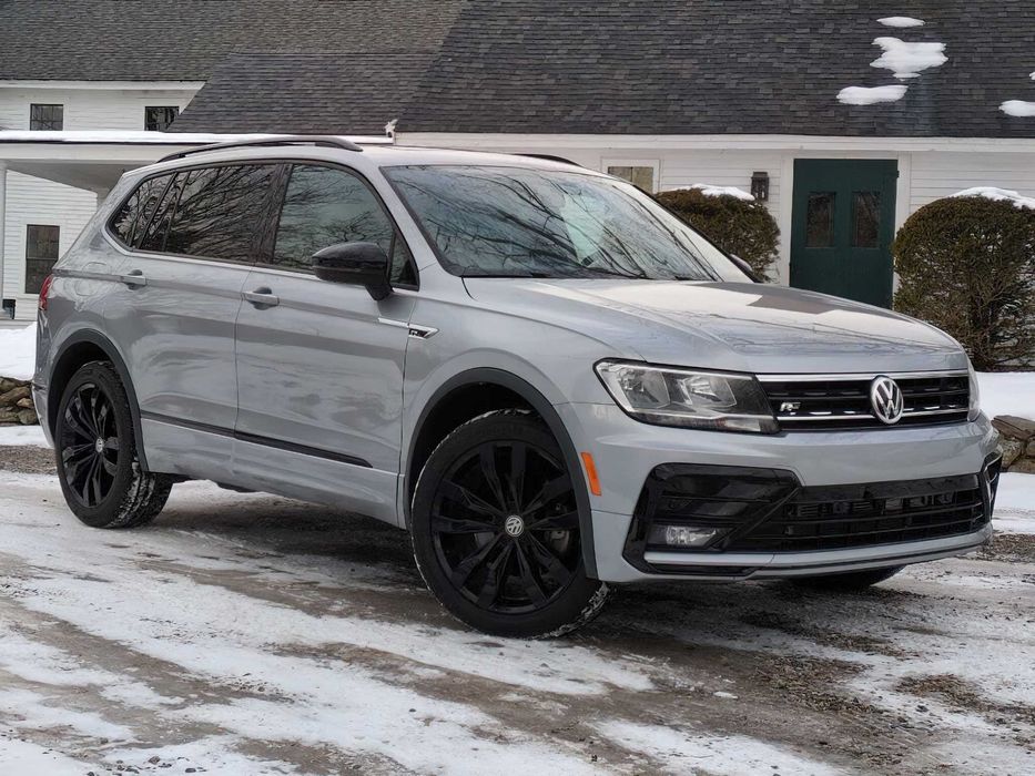 Volkswagen Tiguan      2020