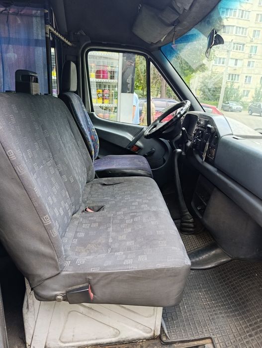 Продам спринтер 412Д / пассажир