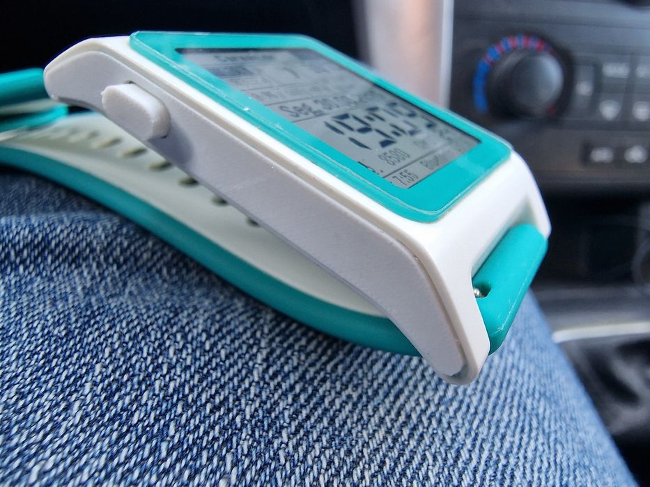 Pebble 2 +HR complete and extremely rare with new 3D printed buttons64354198610178122