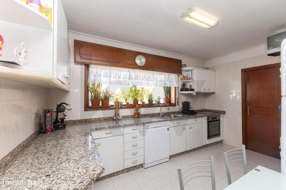 Apartamento T3,  Moreira, Maia