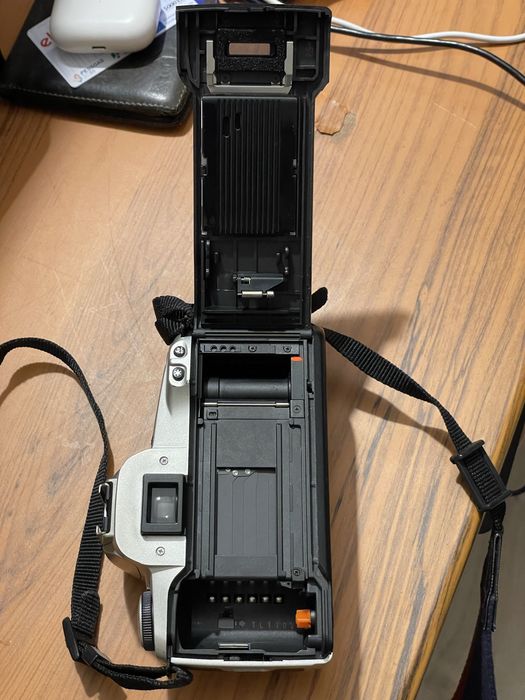 Camera canon EOS500N