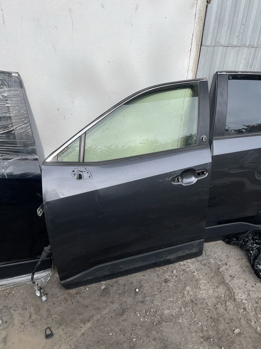Toyota rav4 дверка завіса стікло накладка ручка зеркало