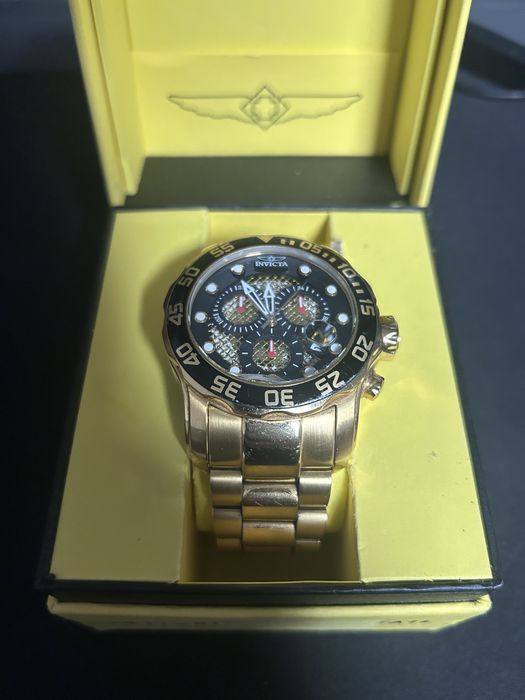 Zegarek Invicta Pro Diver zloty