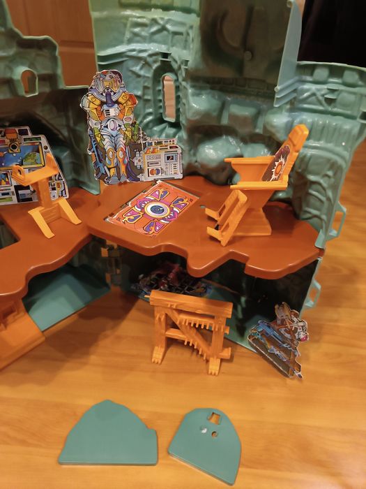 MOTU, Castle Grayskull, Masters of the Universe, vintage, He Man. Cast