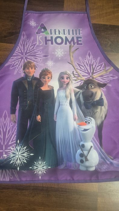 Fartuszek z czapką do gotowania Elsa