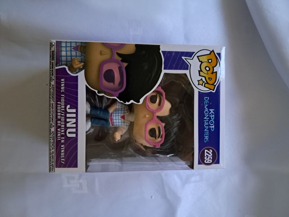 Figurka winylowa Jinu