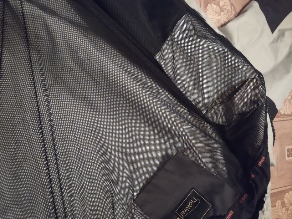 Продам куртку Рапала