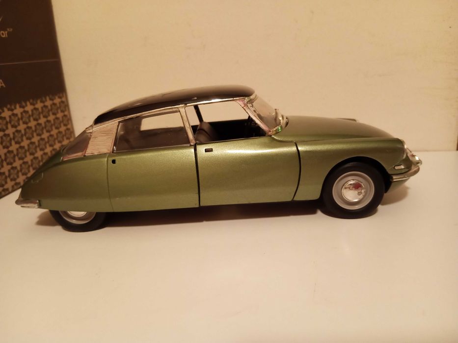 Miniatura 1/18 Citroën 1963, coleção carro.