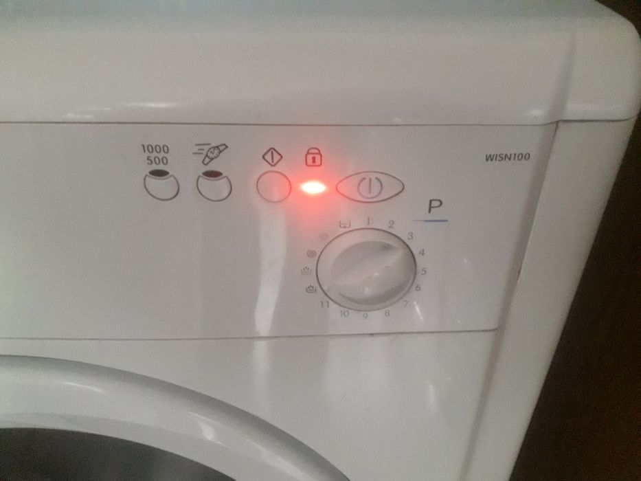 Стиральная машина indesit