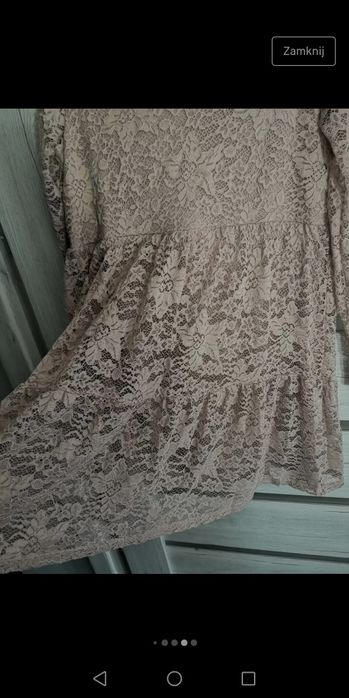 Sukienka koronkowa