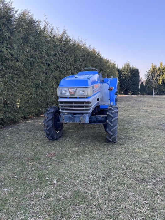 Traktorek Iseki 4x4