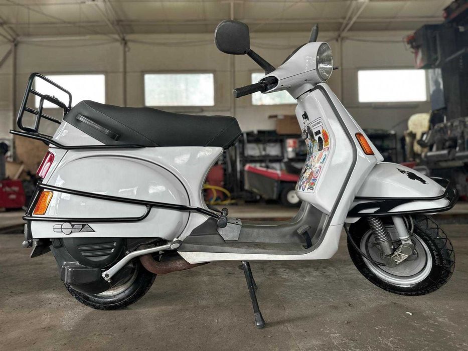 Vespa Cosa LX200
