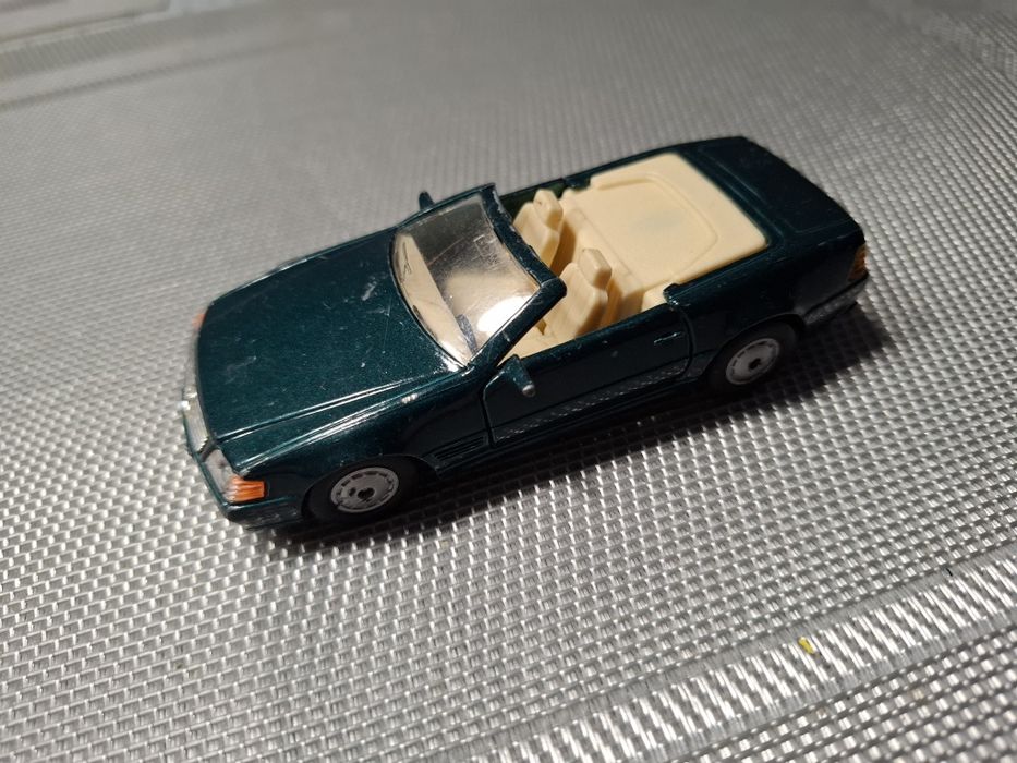 Maisto Mercedes Benz 500sl