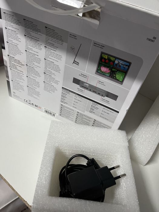 Moldura digital 25cm