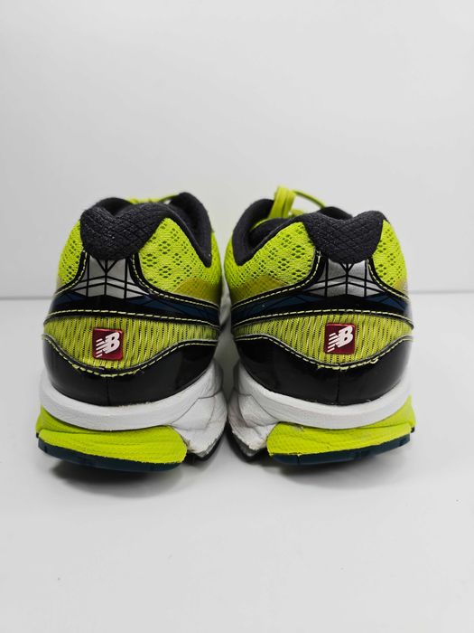 męskie buty do biegania marki New Balance model 890v2 45,5