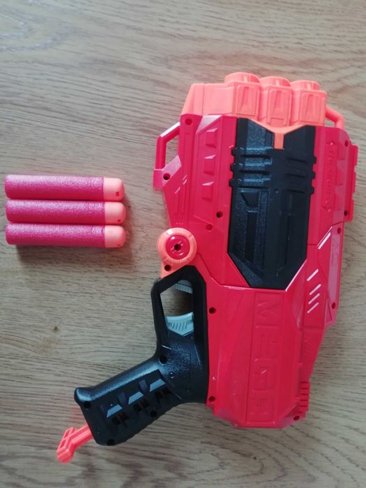 Peças Nerf, em excelentes condições