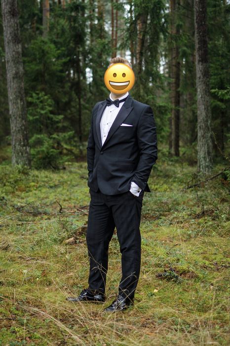 Elegancki smoking męski raz założony stan idealny