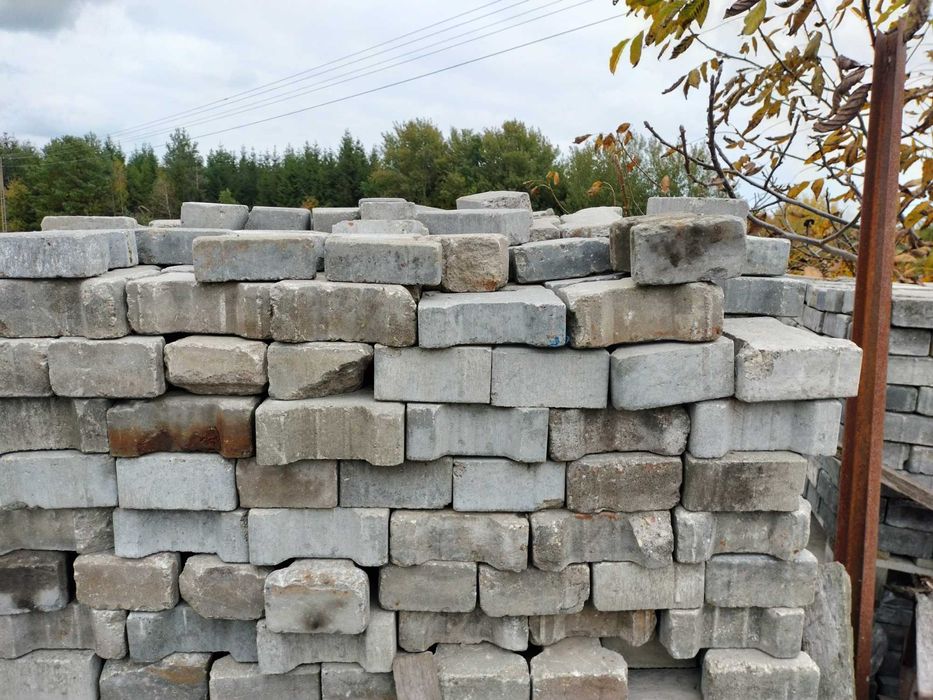 Sprzedam kostkę brukową