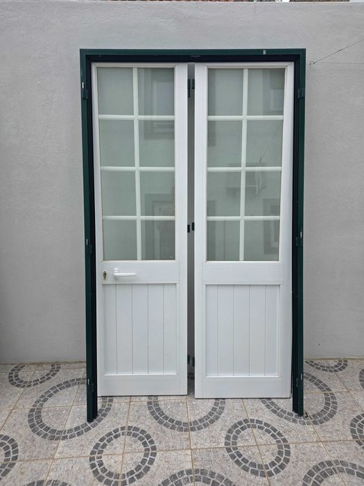 Portas em alumínio 120cm L 150cm L
