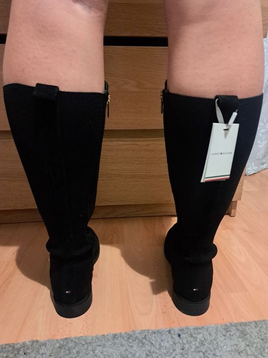 Продам сапожки Tommy Hilfiger