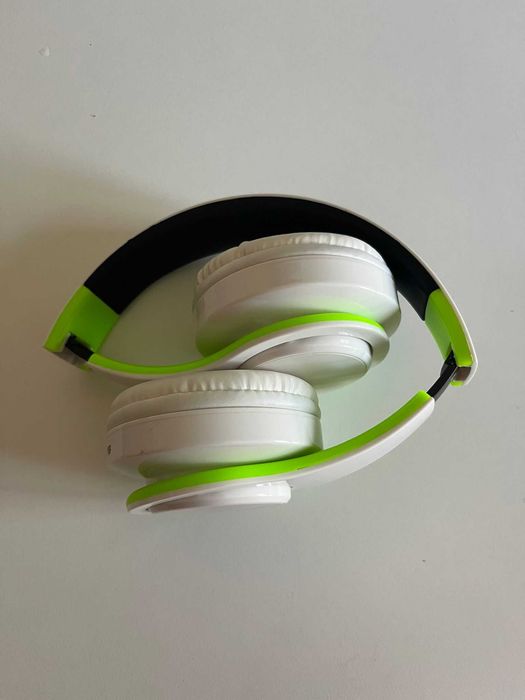 Phones Sem Fios  Com Radio - Cartão Micro SD - Bluetooth