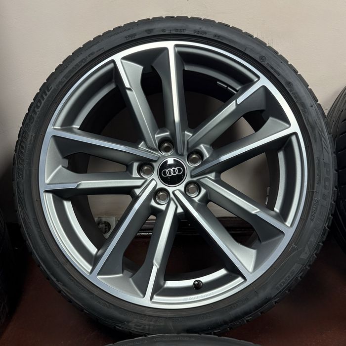 Оригінальні диски Audi S5 R19 S6 A6 A5 Q5 Q7 AudiSport 8W0601025DC