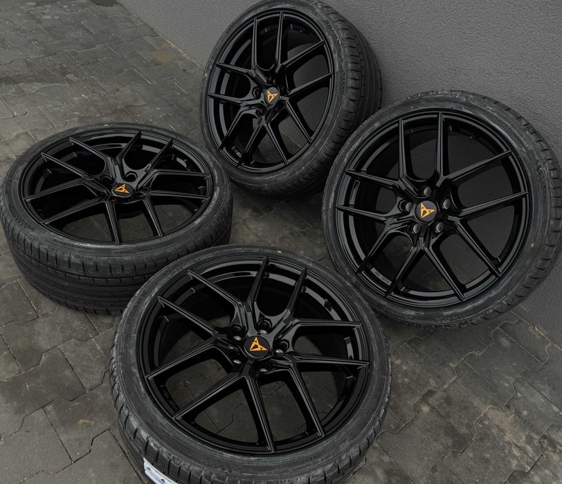 CUPRA FORMENTOR koła letnie 245/40r19 ROADX FELGI TOMASON Germany Nowe