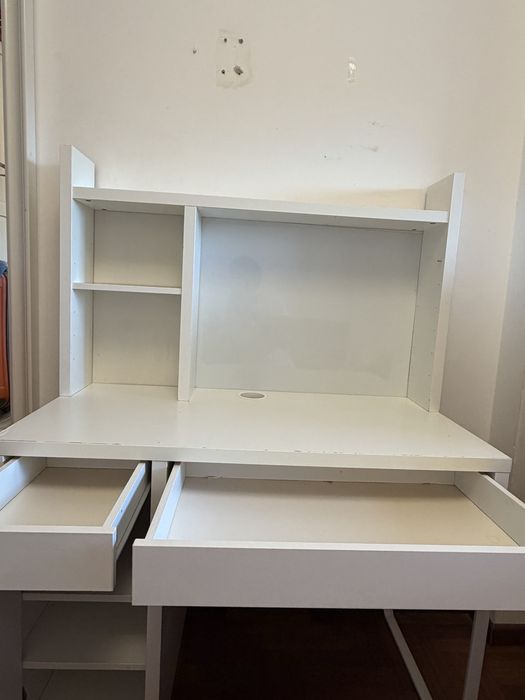 Secretaria branca IKEA