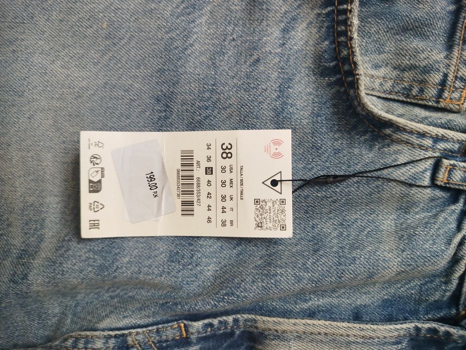 Нові jeans ZARA Flared
