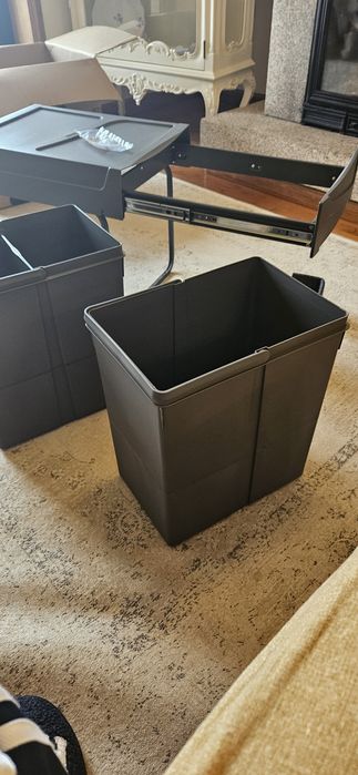 Cestos de lixo ou reciclagem