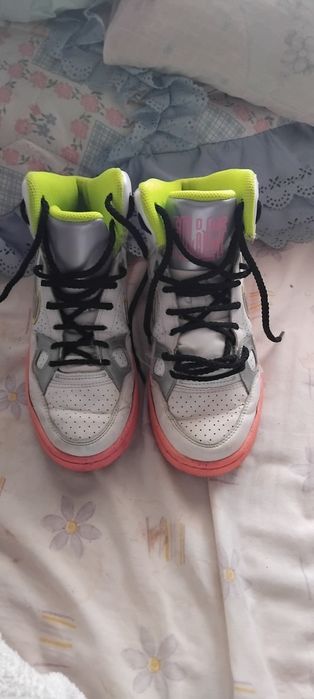 Nr, ténis da Nike branco e cinzento unisexo