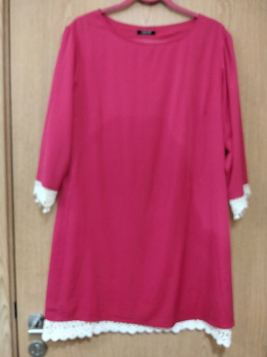 Vestido rosa choque